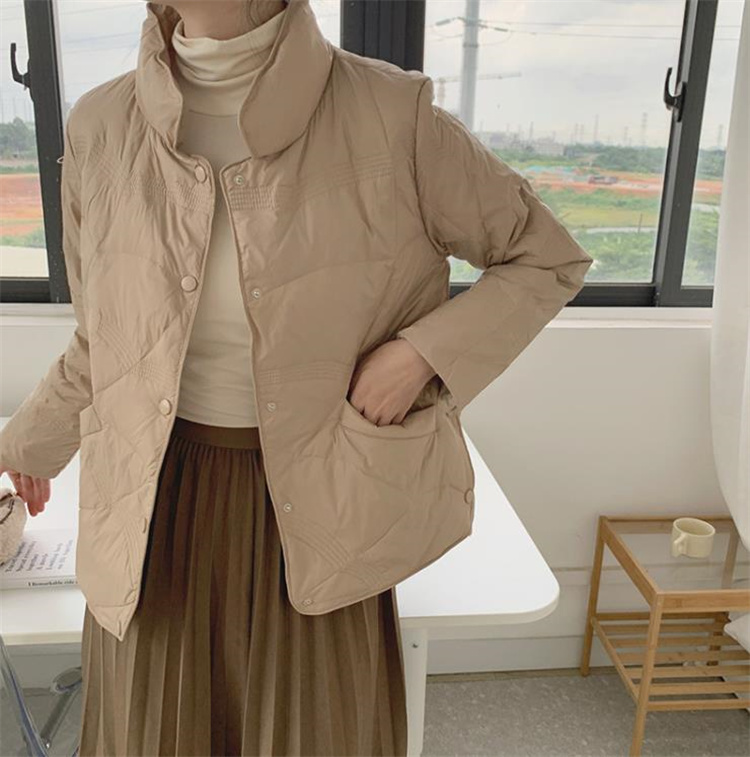 50代ファッション 上品な軽量中綿ジャケット 大人のきれいめショート丈