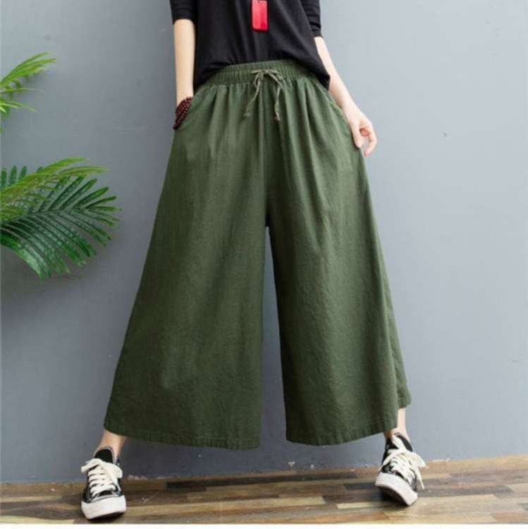 50代ファッション ゆったりワイドパンツ
