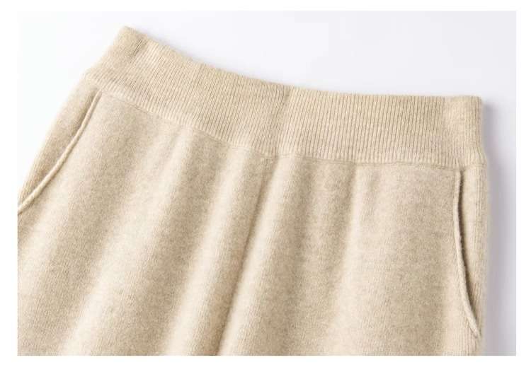 50代ファッション 柔らかウール風ワイドパンツ