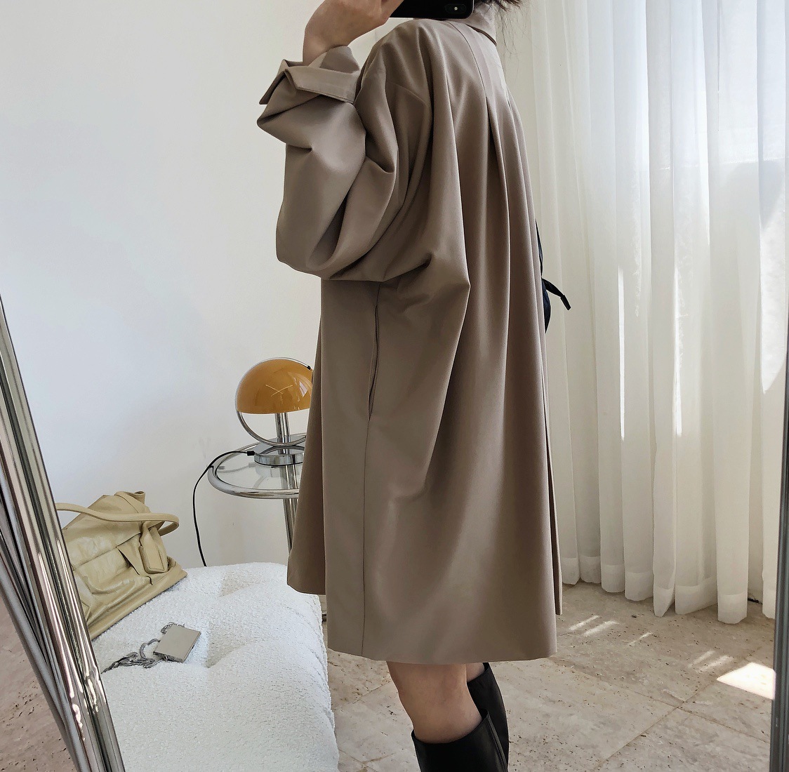 50代ファッション 優雅な落ち感ゆったりチェスターコート