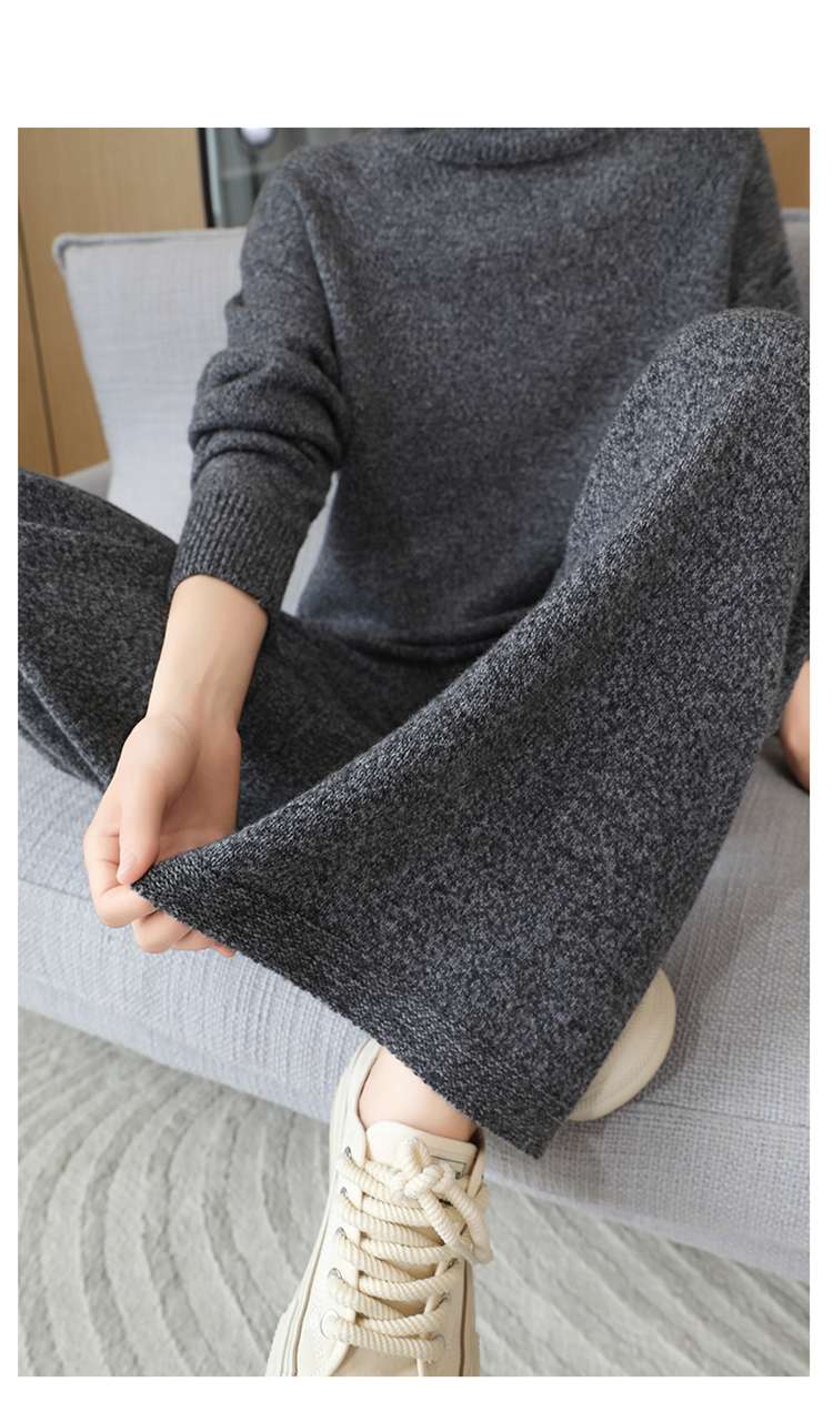 50代ファッション タートルネックニットセットアップ