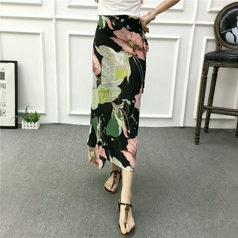 50代ファッション 南国風マキシ丈リゾートスカート