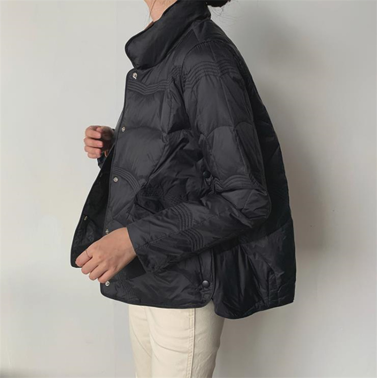 50代ファッション 上品な軽量中綿ジャケット 大人のきれいめショート丈