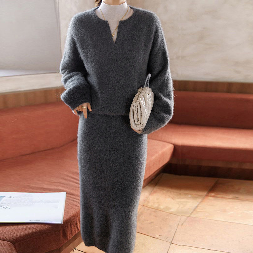 50代ファッション こなれ感抜群ニットセットアップ上品スタイル