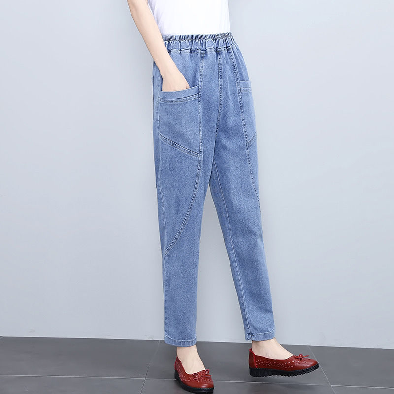 50代ファッション 楽ちん美脚デニムテーパードパンツ