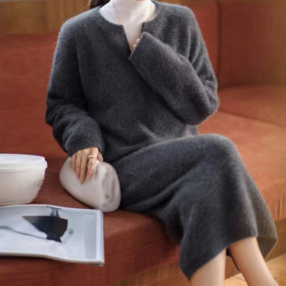 50代ファッション こなれ感抜群ニットセットアップ上品スタイル