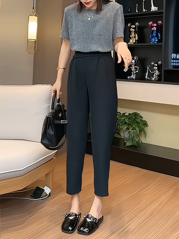 50代ファッション 上品ゆったりタックワイドパンツ
