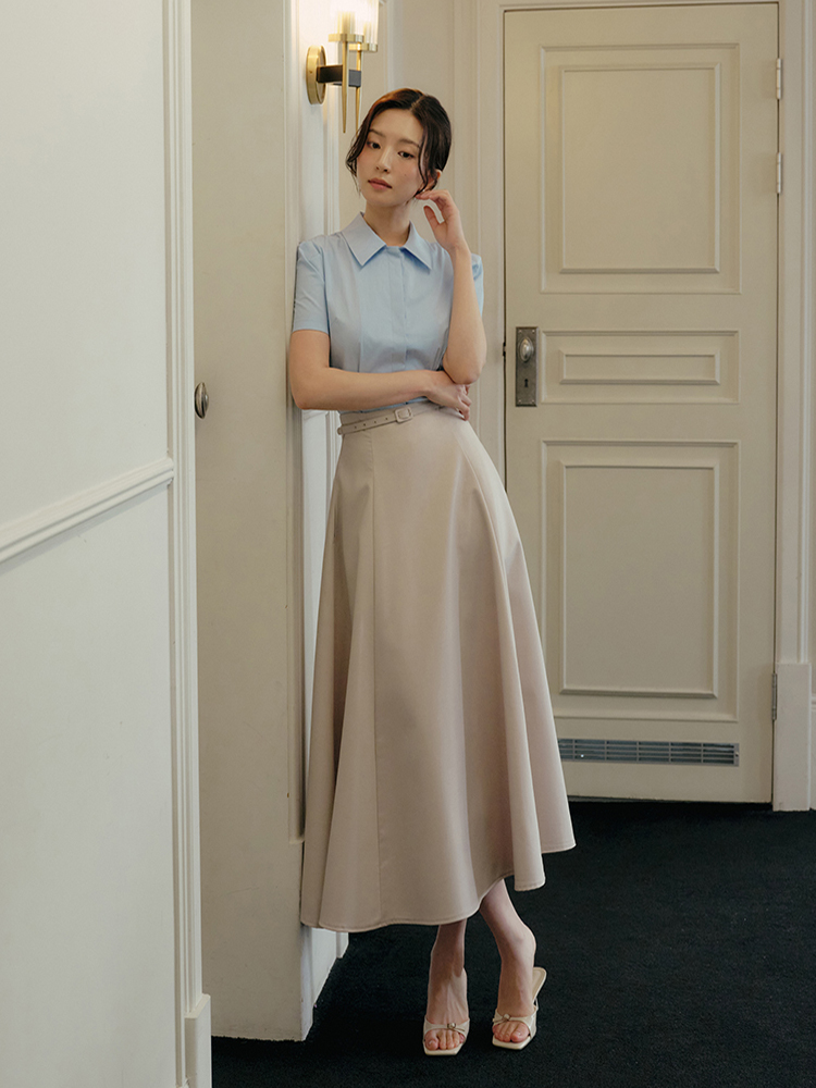50代ファッション 優美なフレアロングスカート