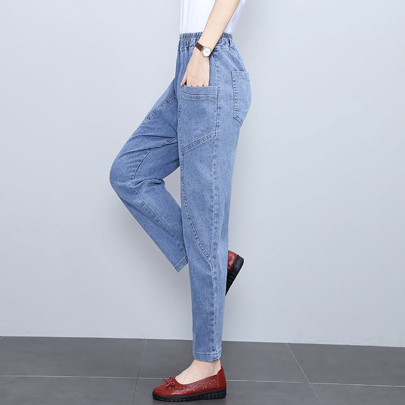50代ファッション 楽ちん美脚デニムテーパードパンツ