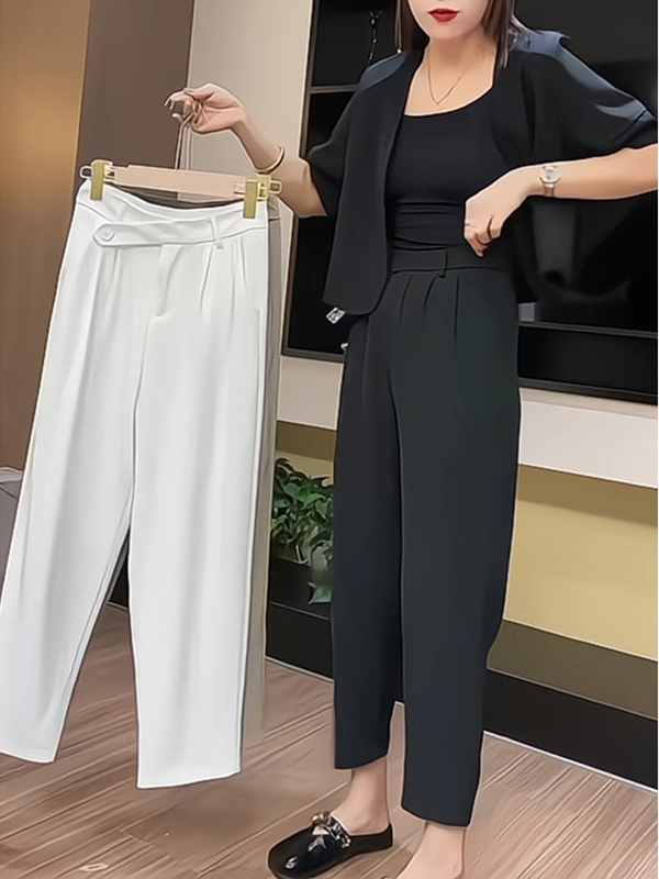 50代ファッション 上品ゆったりタックワイドパンツ