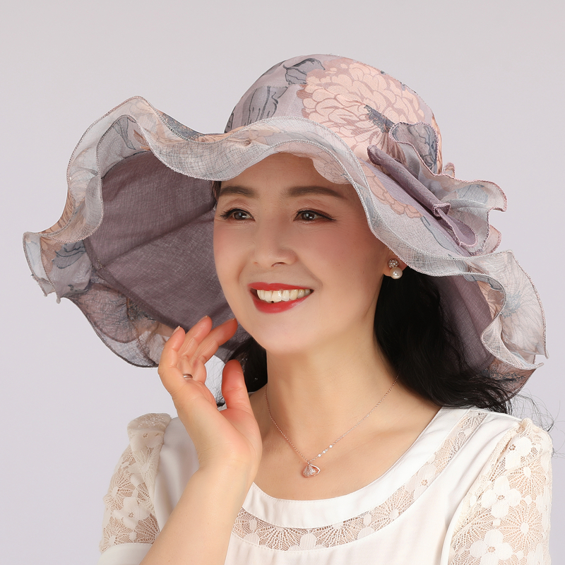 50代ファッション 花模様 ウェーブブリム つば広帽子