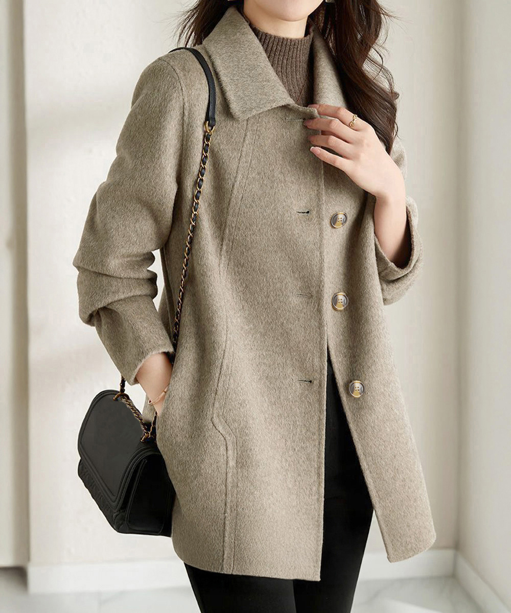 50代ファッション 上品テーラードコート 大人のミドル丈アウター