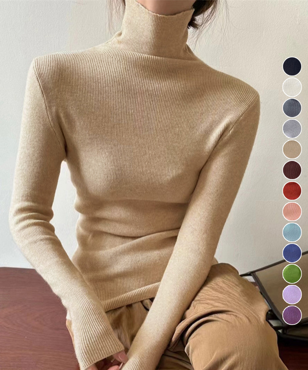 50代ファッション 上品なタートルネックリブニットセーター