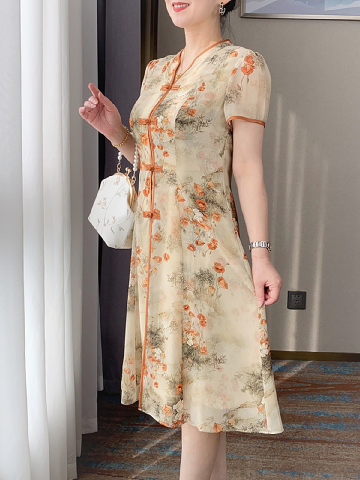 50代ファッション 花水墨チャイナ風優雅ワンピース