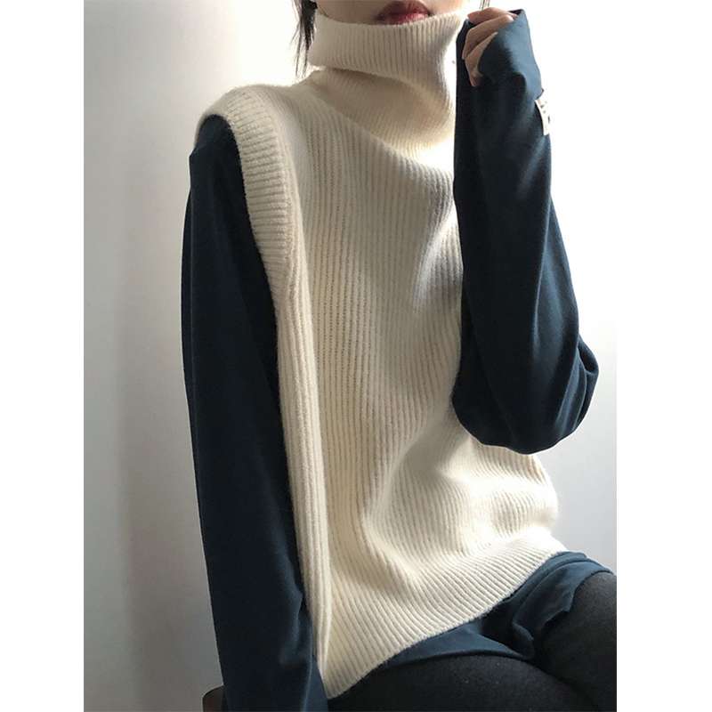 50代ファッション 大人のシンプル高級タートルネック