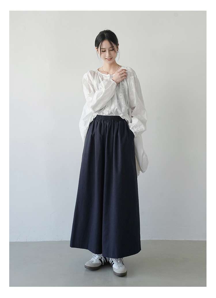 50代ファッション ゆったりワイドパンツ