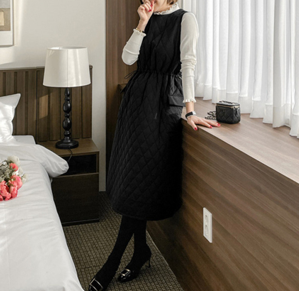 シンプルコーデ中綿入りキルティングジャンパーワンピース