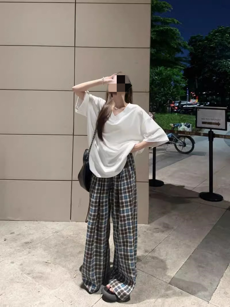 シンプルファッション ゆったりVネック半袖Tシャツ