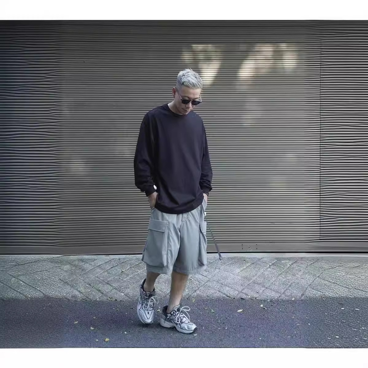 ゆったりシルエット リラックスロンT シンプルファッション