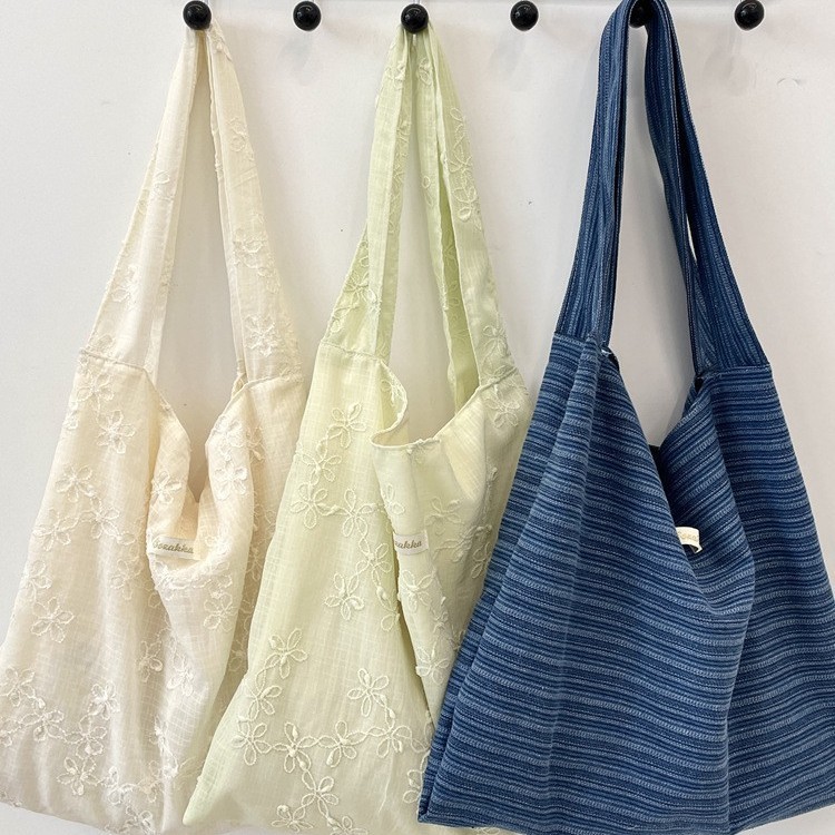 シンプルファッション シンプル刺繍デザイン大容量トートバッグ