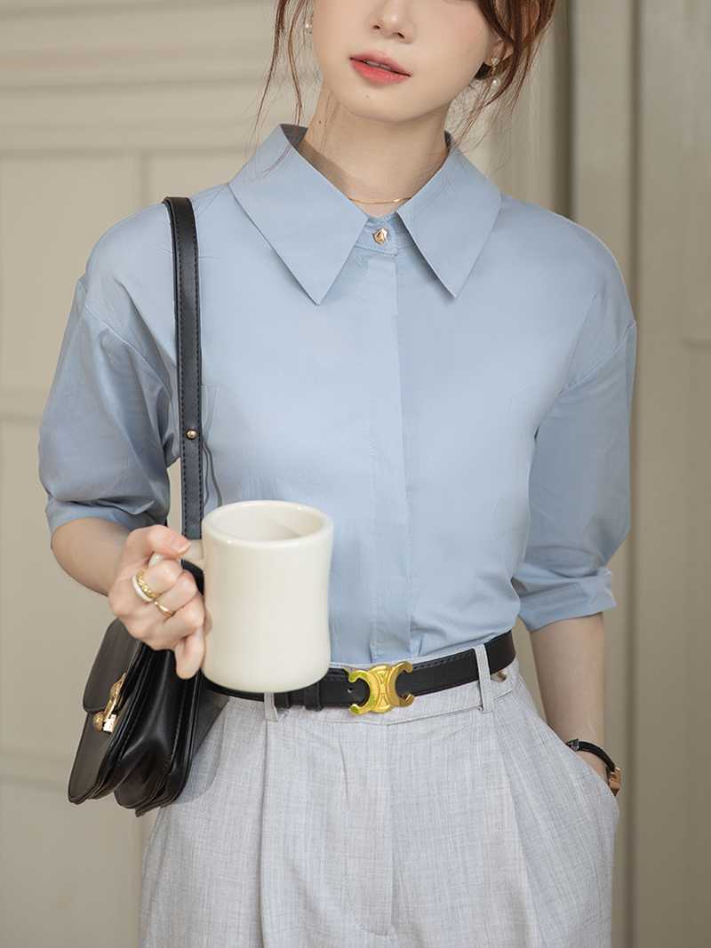 ブルベ冬さんが美しく輝く白い服でクールエレガントを極める!おすすめ5選