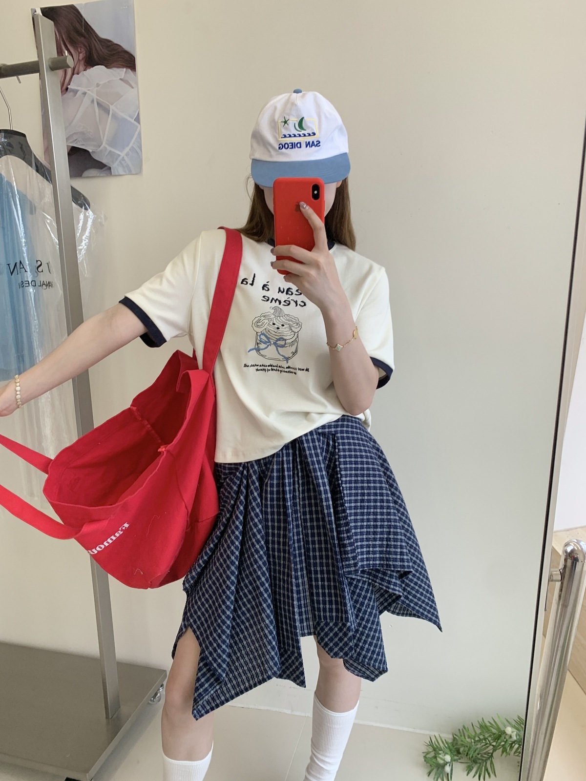 シンプルファッション ケーキプリント半袖リンガーTシャツ