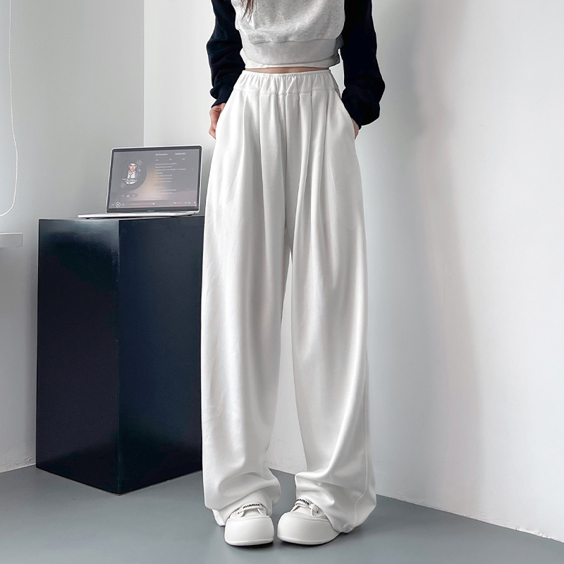 シンプルファッション ゆったりシルエット ワイドパンツ