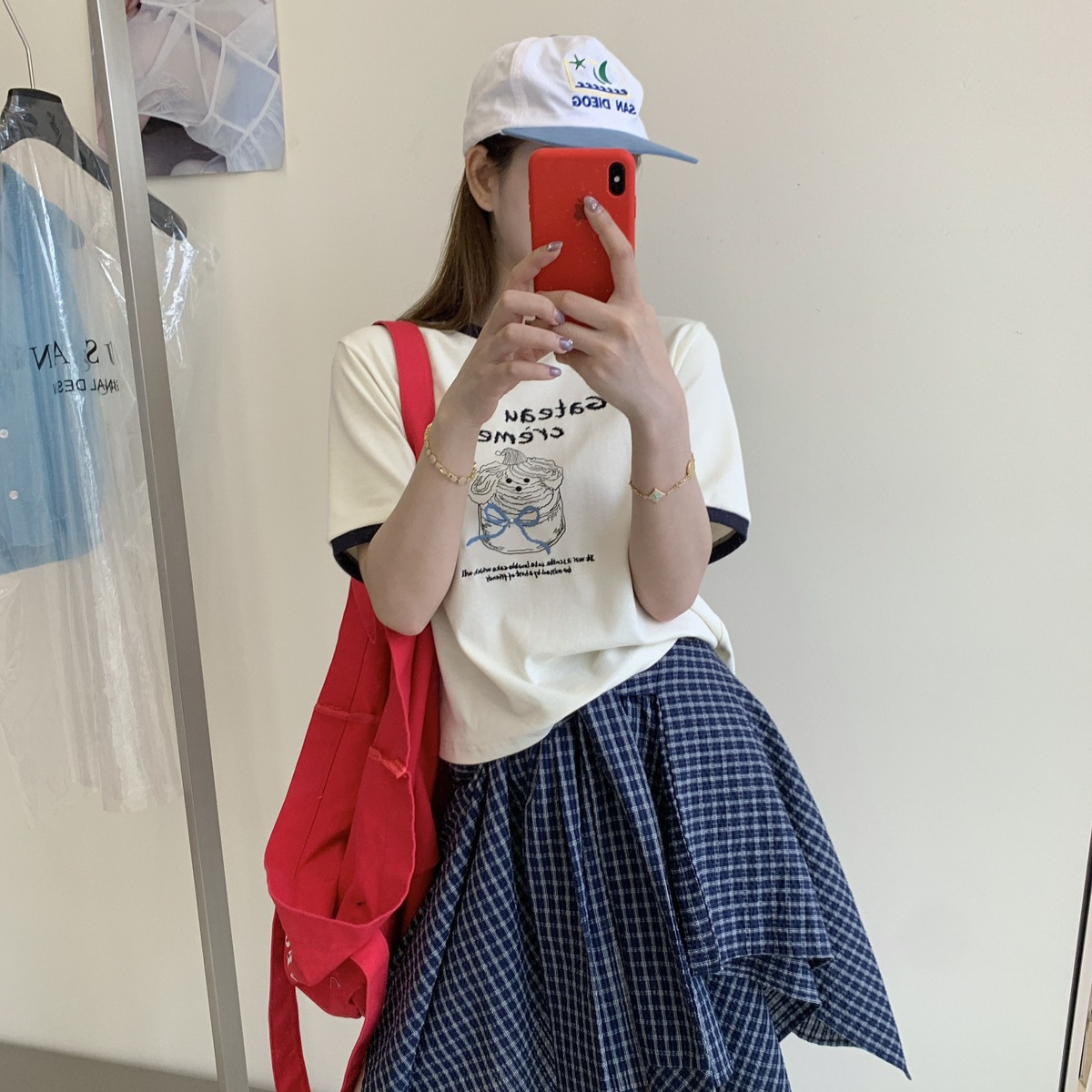 シンプルファッション ケーキプリント半袖リンガーTシャツ