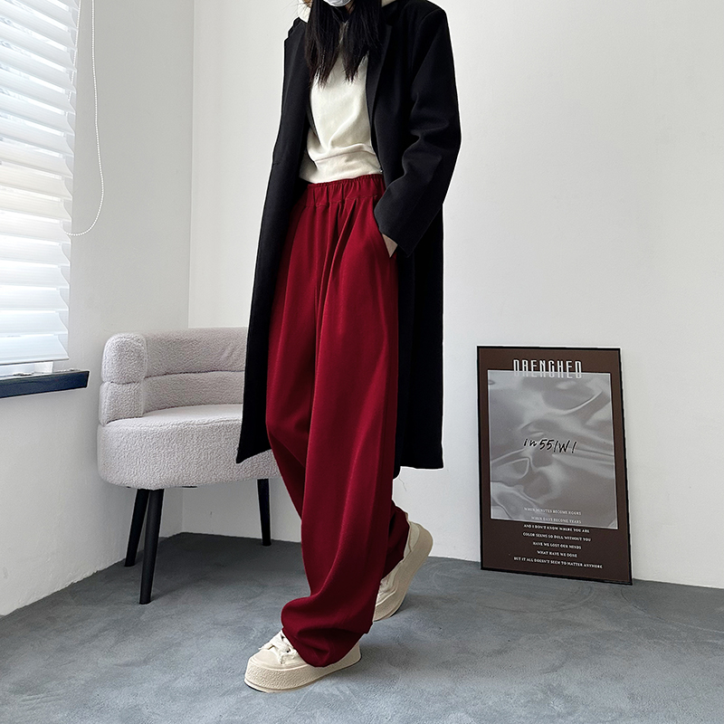 シンプルファッション ゆったりシルエット ワイドパンツ