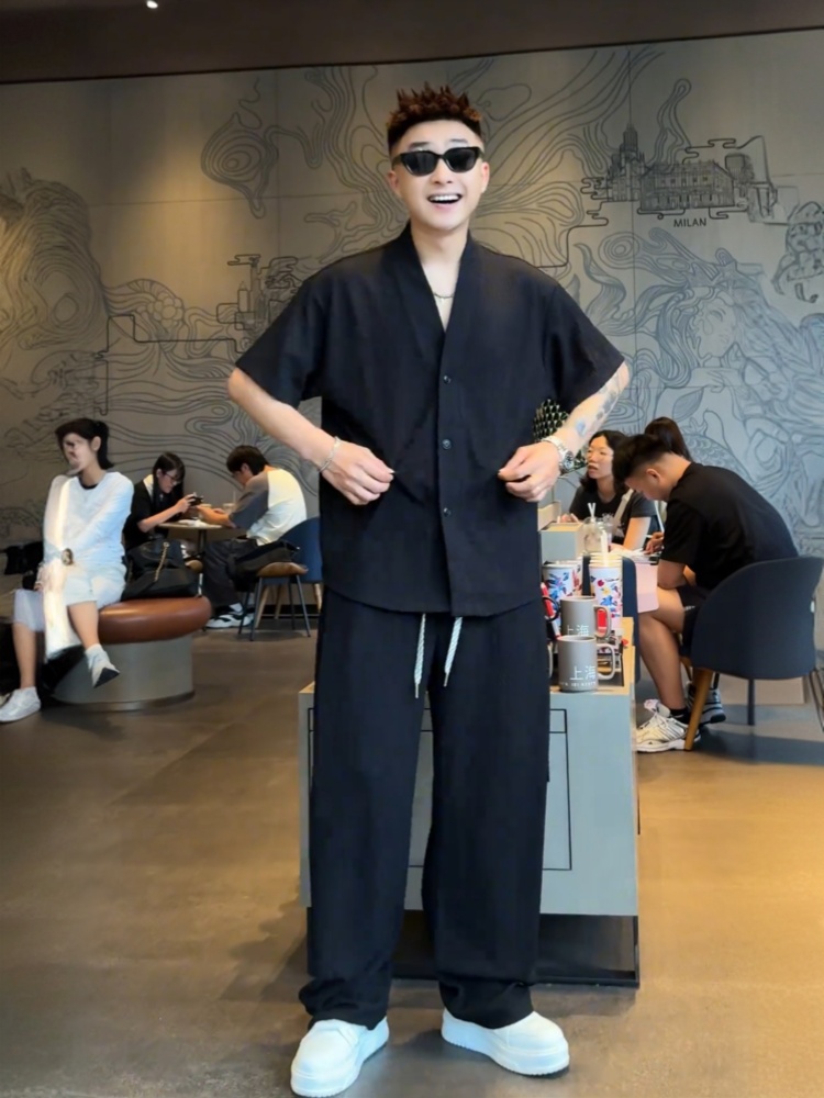 シンプルファッション 薄手Vネック縦縞セットアップ