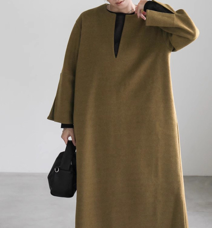 シンプルファッション 秋冬新作 丸首ワンピース 無地 体型カバー 着回し抜群