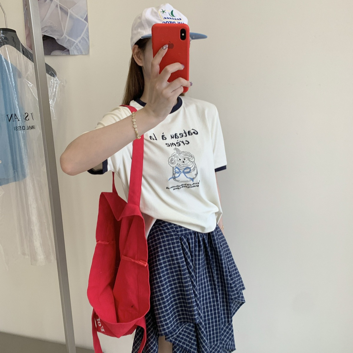 シンプルファッション ケーキプリント半袖リンガーTシャツ