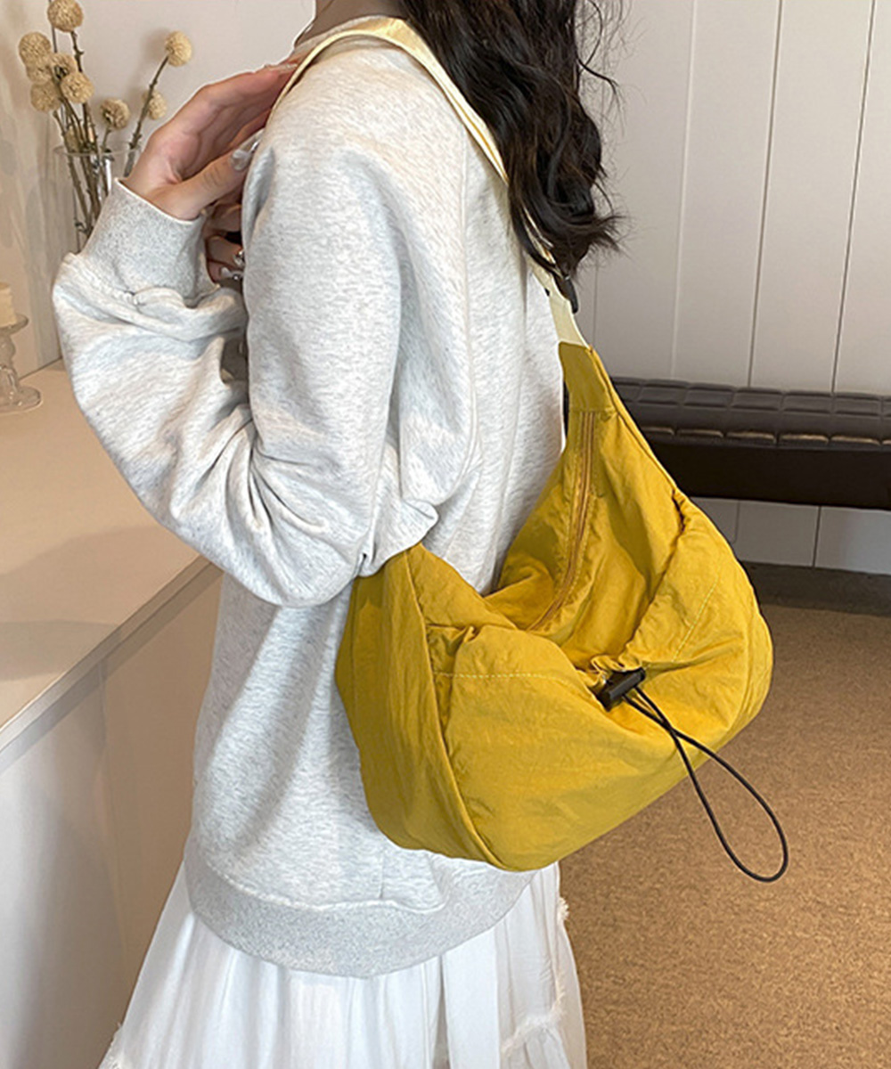 シンプルファッション ナイロン軽量ショルダーバッグ無地