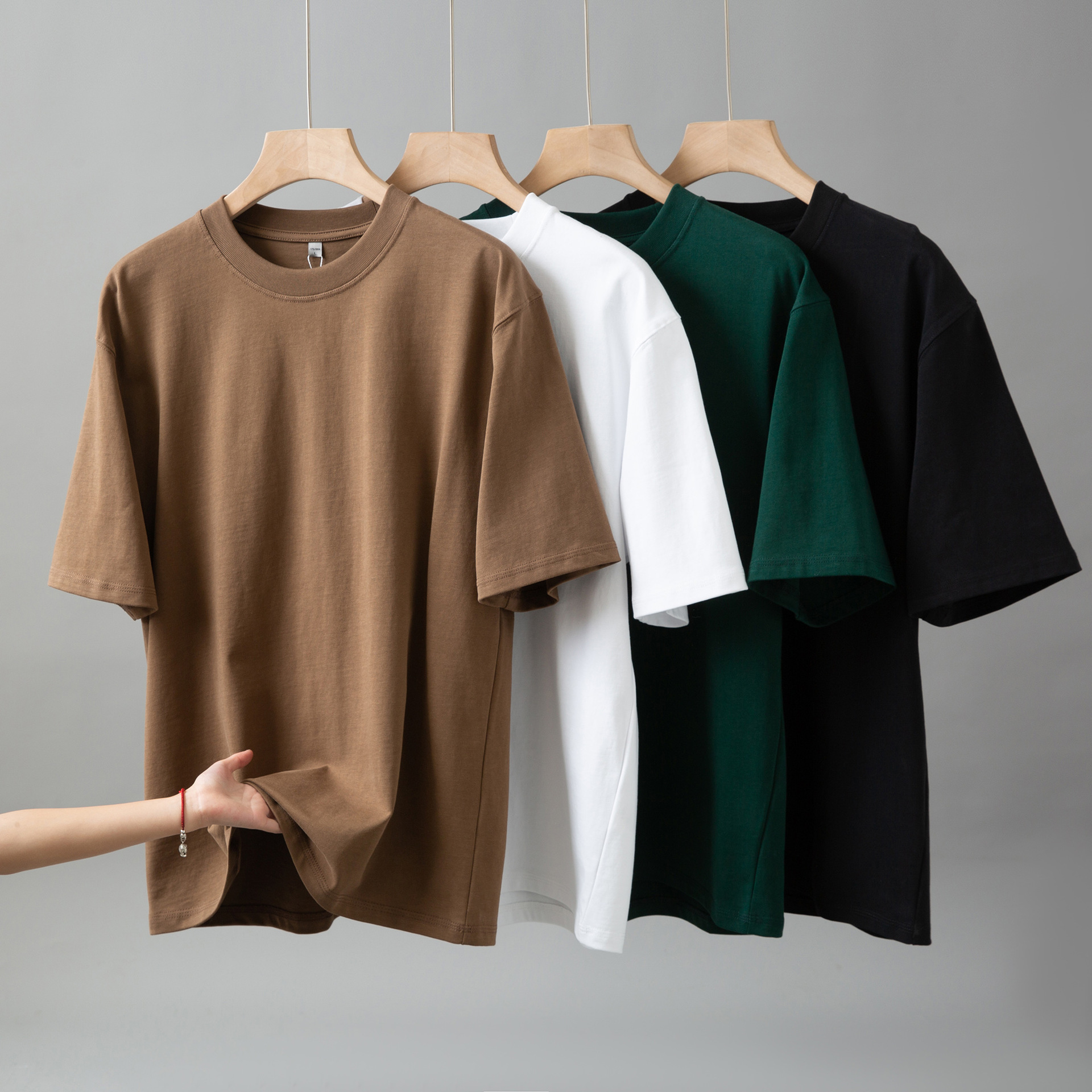 シンプルファッション 重厚感ある純綿クルーネックTシャツ