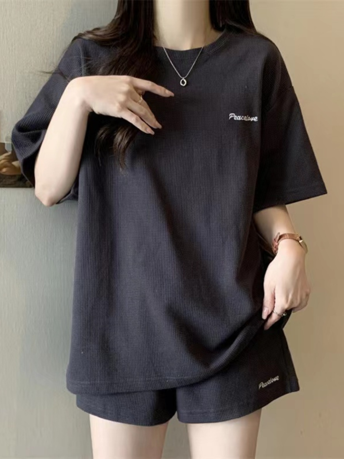 シンプルファッション ワッフル生地ワイドショートパンツセットアップ