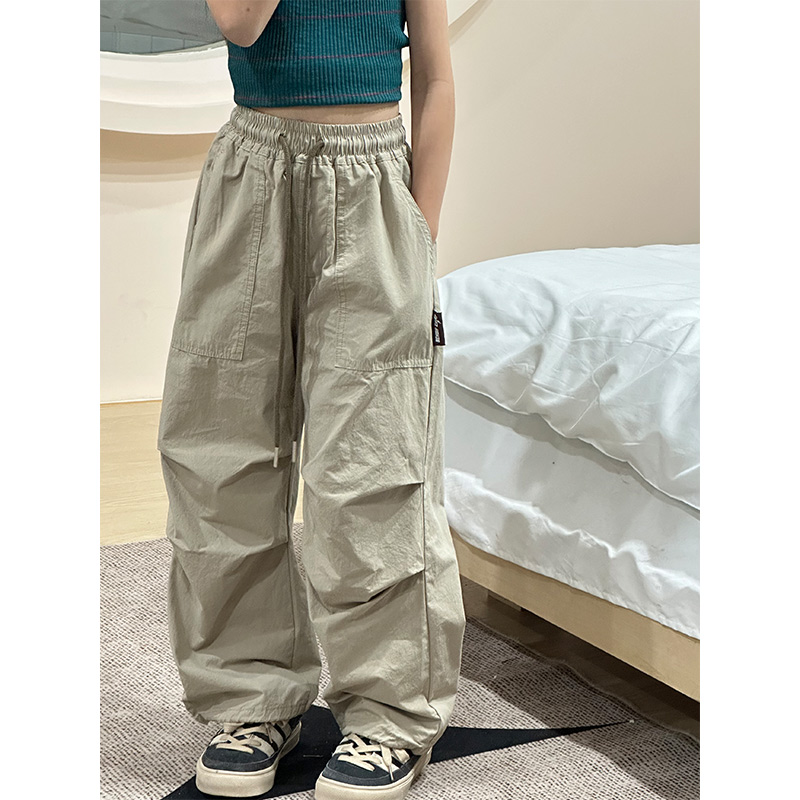 シンプルファッション ゆったりシルエット薄手ロングパンツ