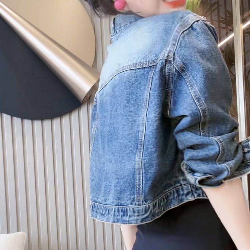 https://fulmo-img-server.com/jacketblue/1755051395646_q0wrraxj_7hjhnzwf.jpeg