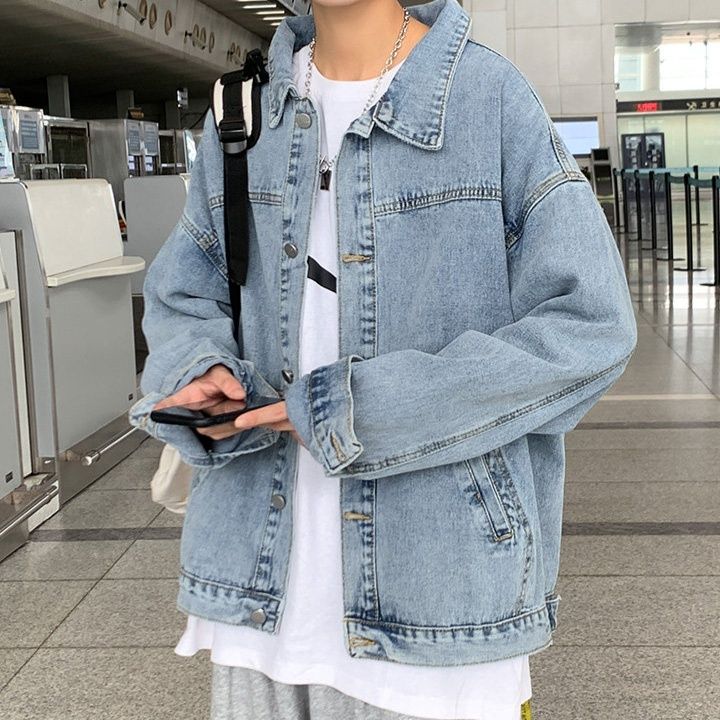 ゆったりシルエットのヴィンテージ風デニムジャケット