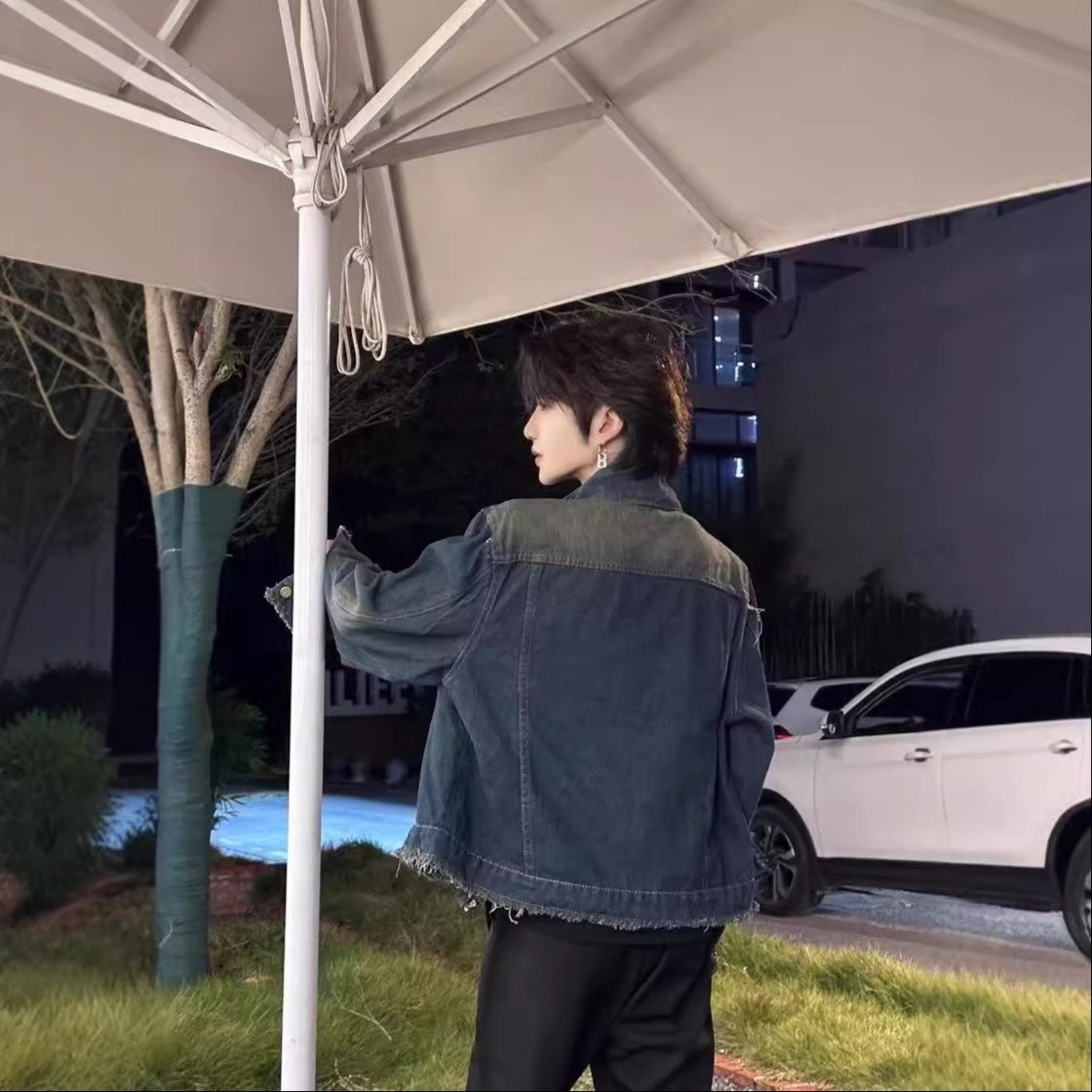 切替デザインショート丈デニムジャケット