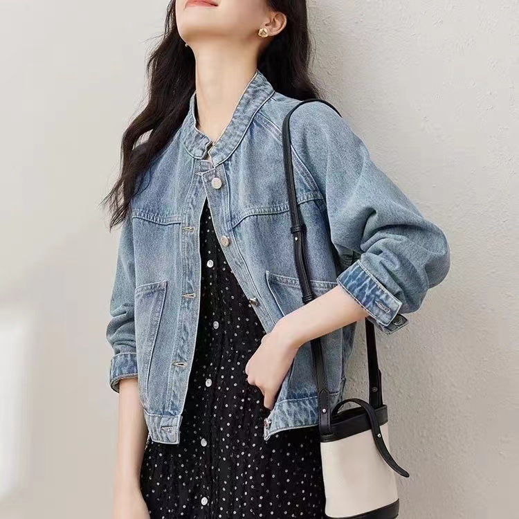 https://fulmo-img-server.com/jacketblue/1941a33d-2019-4ca1-b3db-3219a45bc7ba.jpg