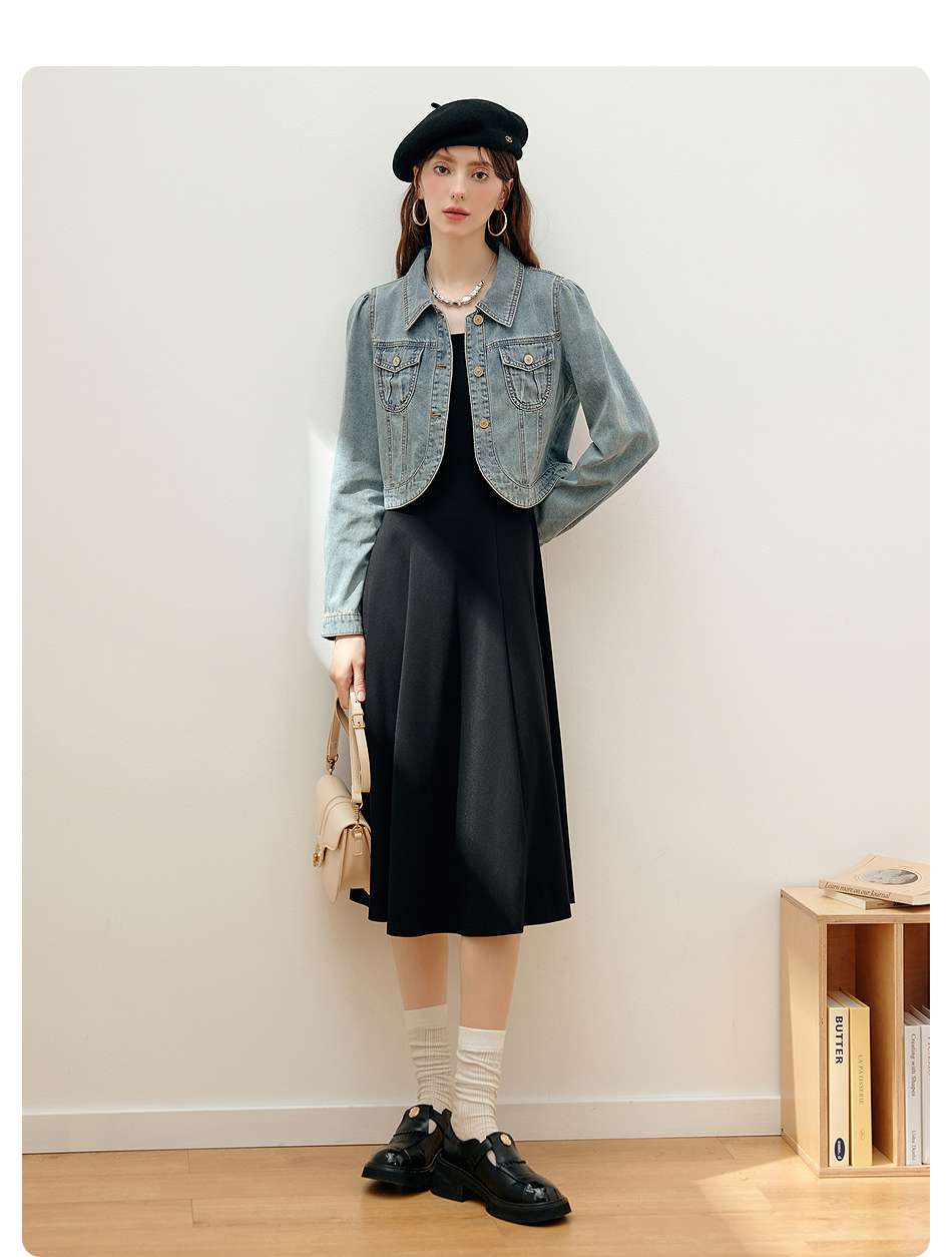 https://fulmo-img-server.com/jacketblue/1b35c60c612e4ca28a7b44c856da5cbd.jepg