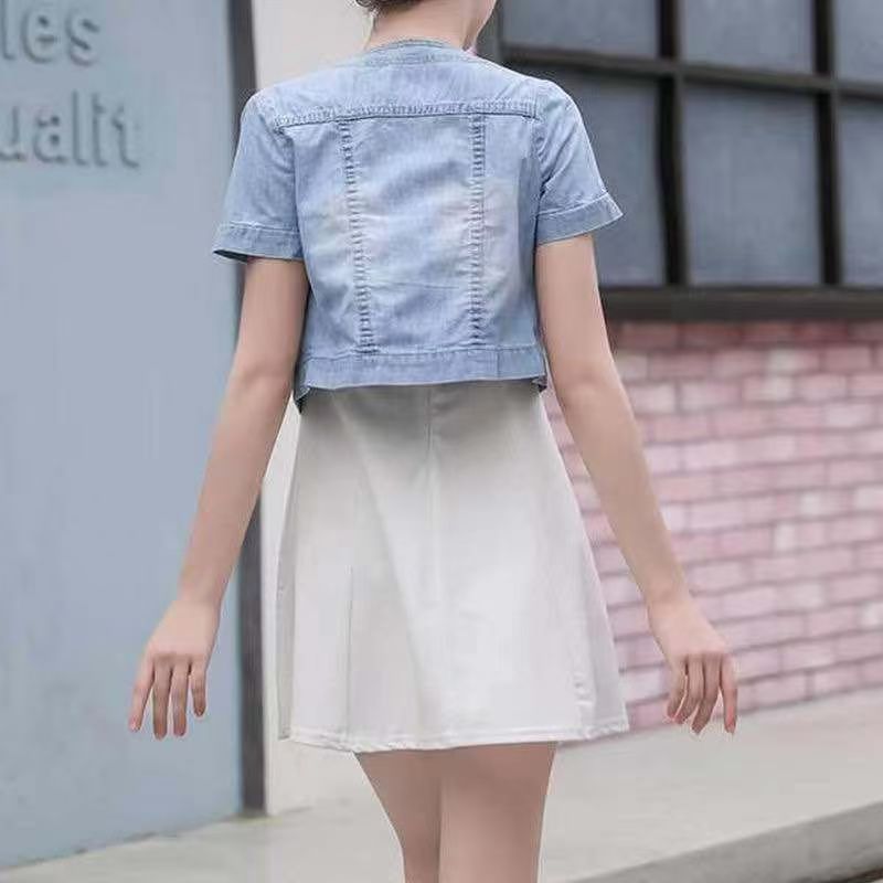 https://fulmo-img-server.com/jacketblue/352e44f3-f6b5-4536-86a6-8b97d1025373.jpg