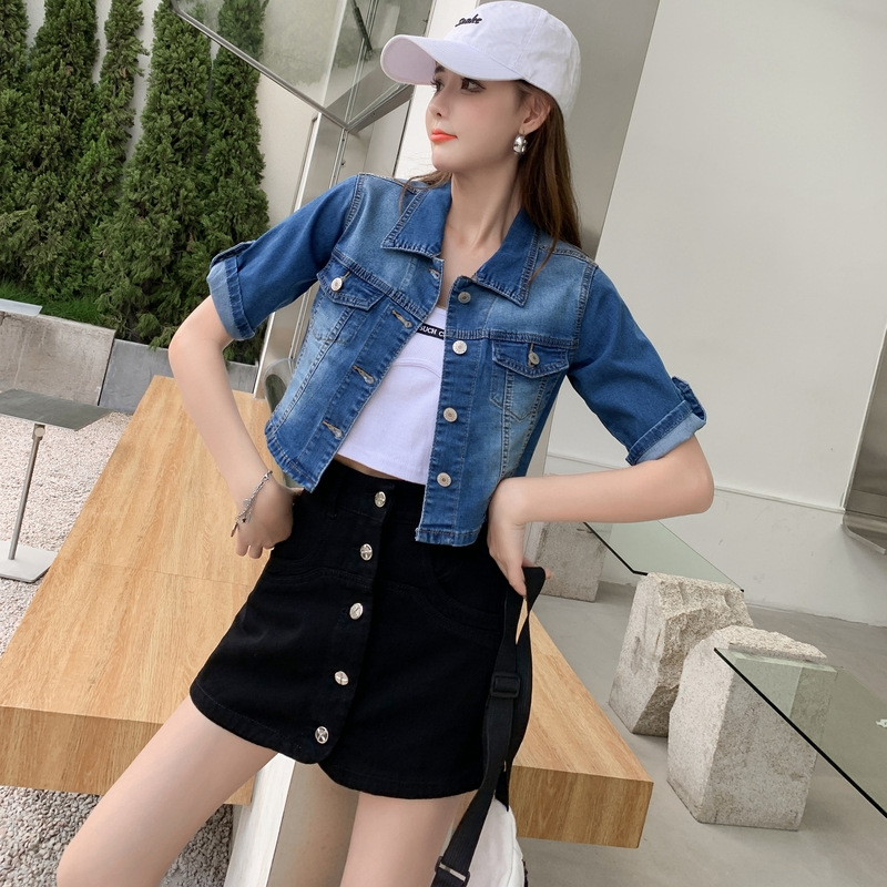 https://fulmo-img-server.com/jacketblue/60c5b525-601a-432a-92e8-79a6b71c0c99.jpg