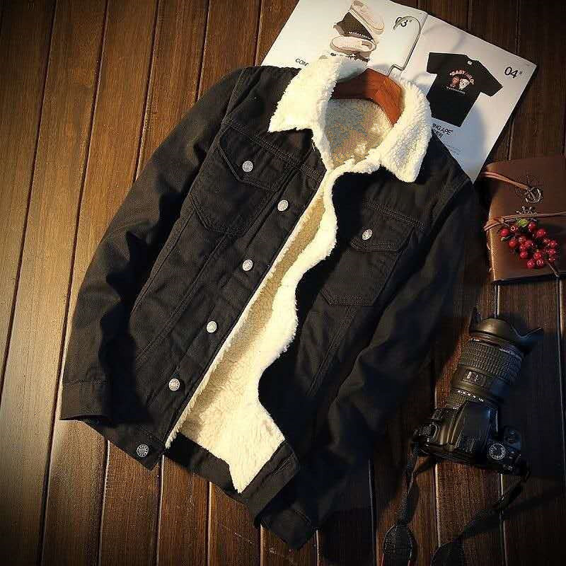https://fulmo-img-server.com/jacketblue/6a6b1d27-ebac-49a3-89b6-df419a4d3338.jpg
