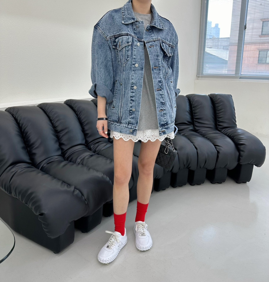 https://fulmo-img-server.com/jacketblue/6b75b5d4-1cad-4a8f-b408-2a7ccebf9413.jpg