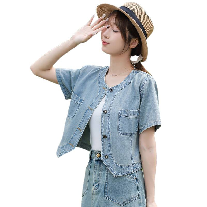 https://fulmo-img-server.com/jacketblue/7b2319a8-632d-4731-87c6-b2ab3f9b5b86.jpg