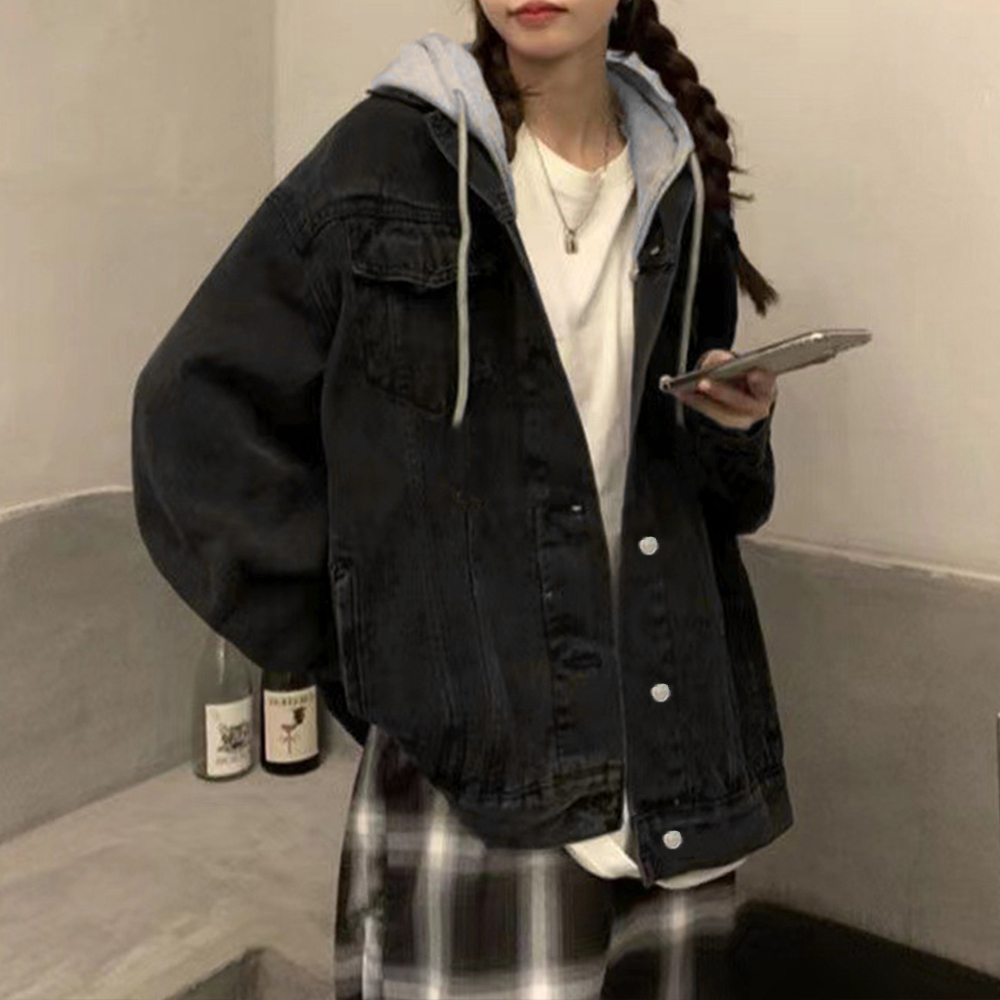 https://fulmo-img-server.com/jacketblue/b1365ef4-5cd5-4669-aa4b-1510475b605e.jpg