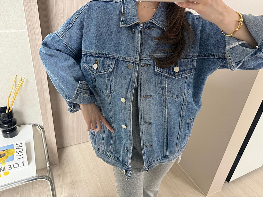 https://fulmo-img-server.com/jacketblue/b5cf996a-2bc3-4beb-82c9-8d2b1d18ed22.jpg