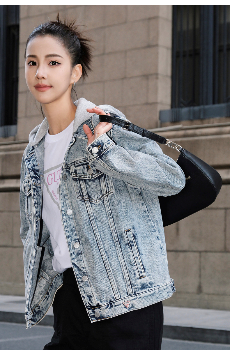 https://fulmo-img-server.com/jacketblue/ecca5aa1-f309-4b63-ba93-6ad7d99df0ab.jpg