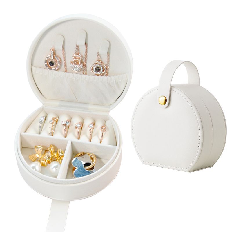 https://fulmo-img-server.com/jewelcoll/01fa5775-ee6c-4c05-9c5d-59d300aae236.jpg